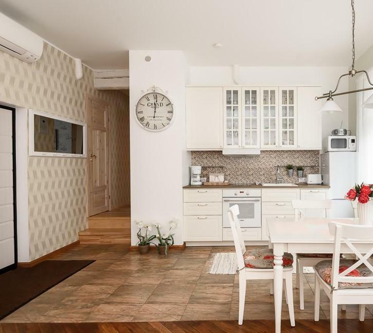 פארנו Roosi Apartment מראה חיצוני תמונה
